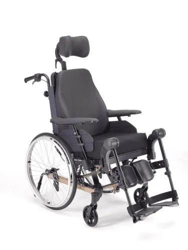 Multifunktions- und Lagerungsrollstuhl Rea Clematis Pro mit Therapietisch und Pelotten perlmuttbeige